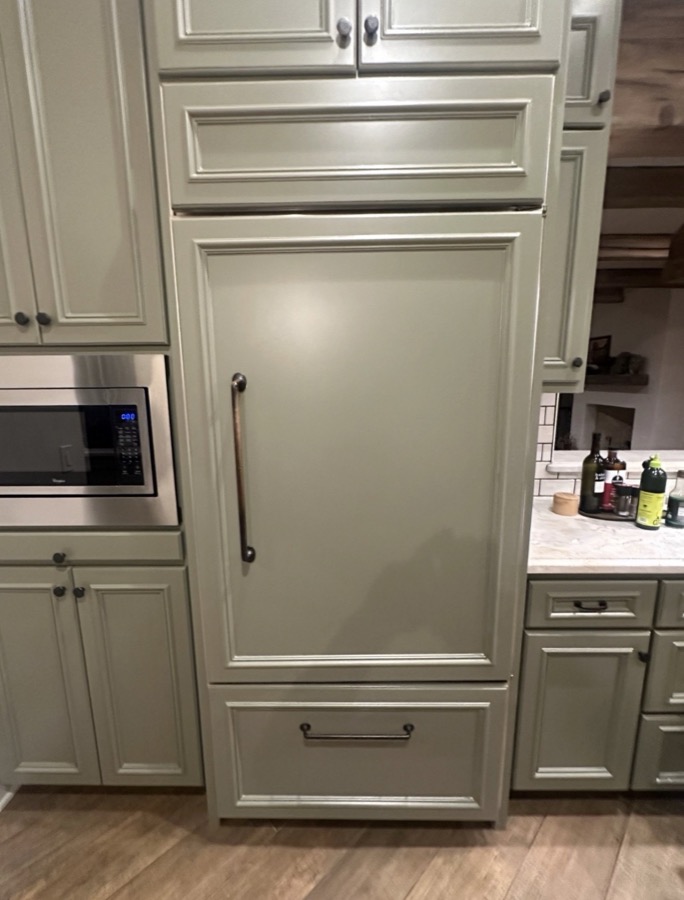 Thermador built-in refrigerator repair